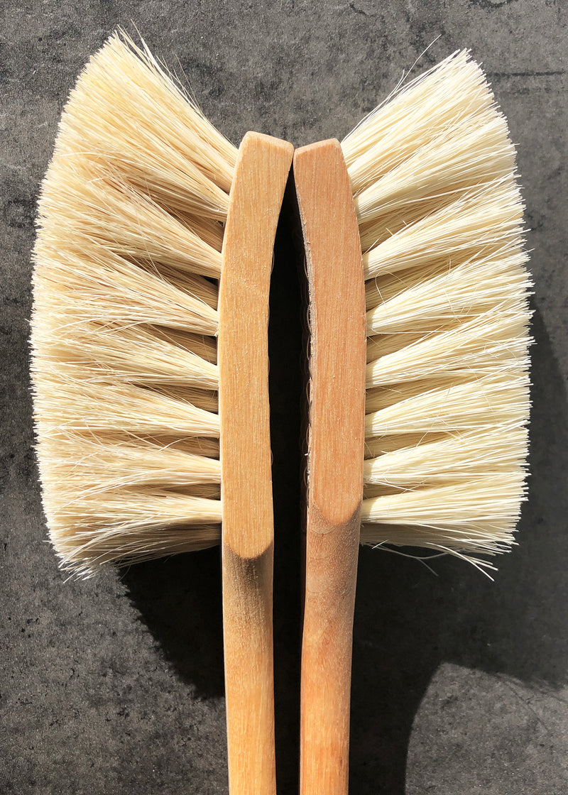 Hand-tied dish brush in oiled birch